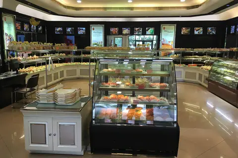 Cherans Bakery photo 1